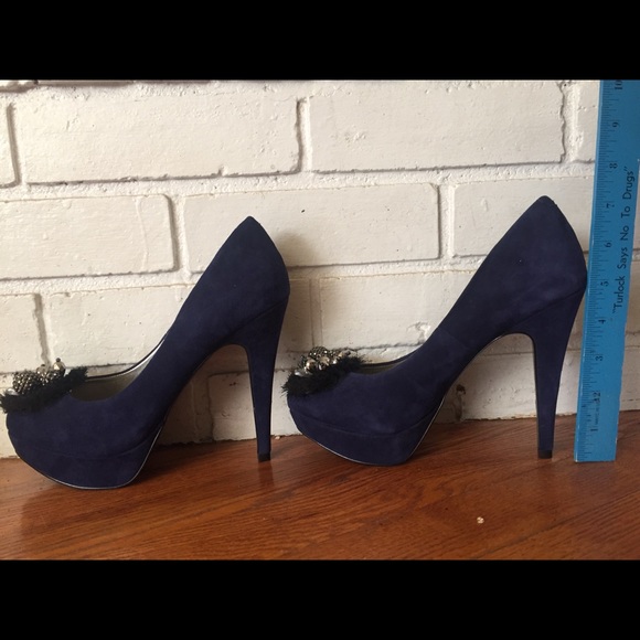 BCBGeneration Royal Blue Suede high Heels - Picture 5 of 8